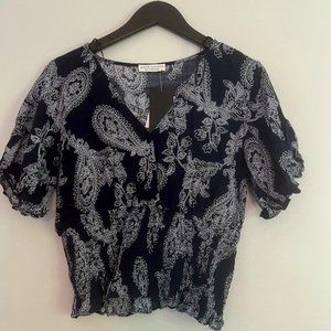 Paper Crane blouse  size small